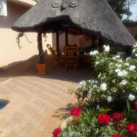 Tintech Bed & Breakfast Francistown Bagian luar foto
