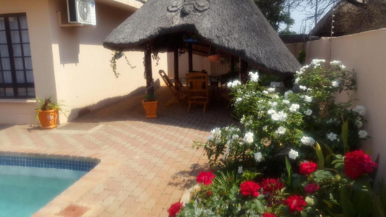Tintech Bed & Breakfast Francistown Bagian luar foto