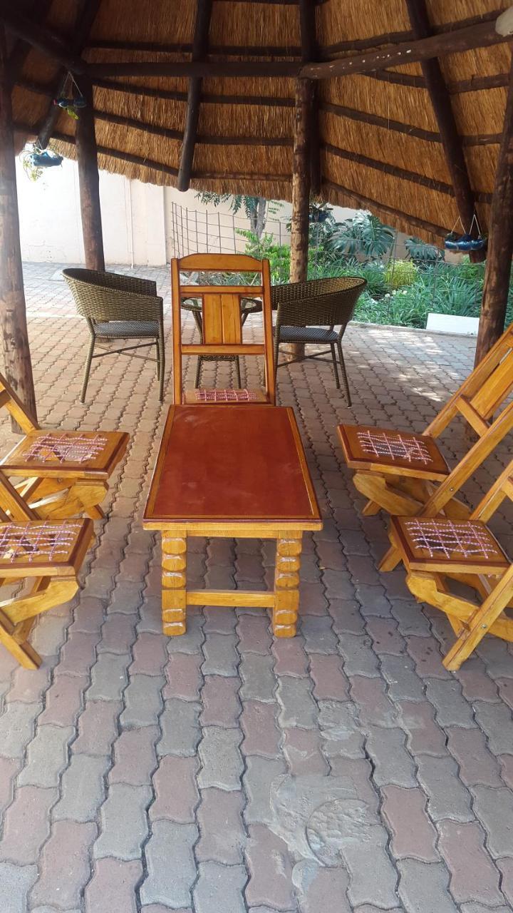 Tintech Bed & Breakfast Francistown Bagian luar foto